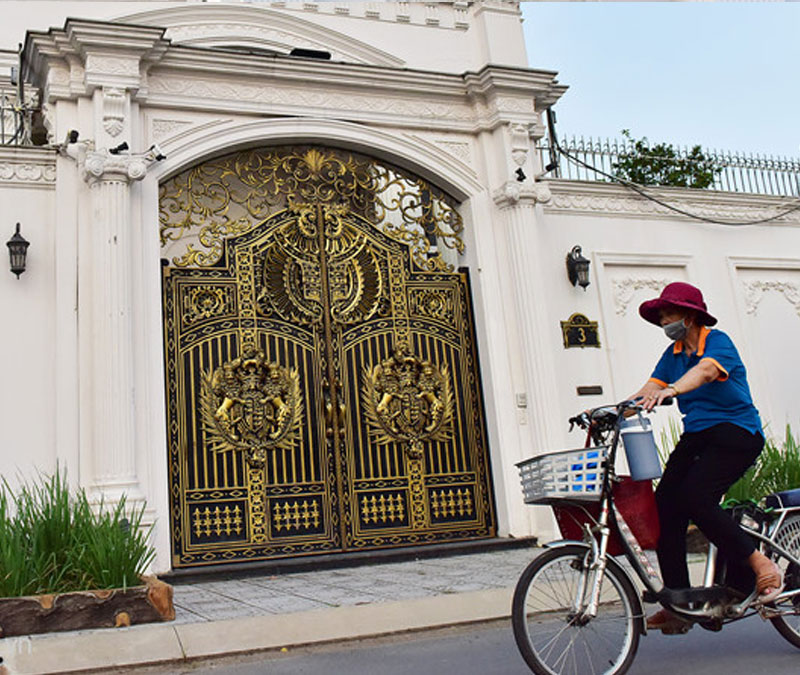 Top 40 mẫu cửa cổng sắt CNC mỹ thuật đẹp mới nhất hiện nay