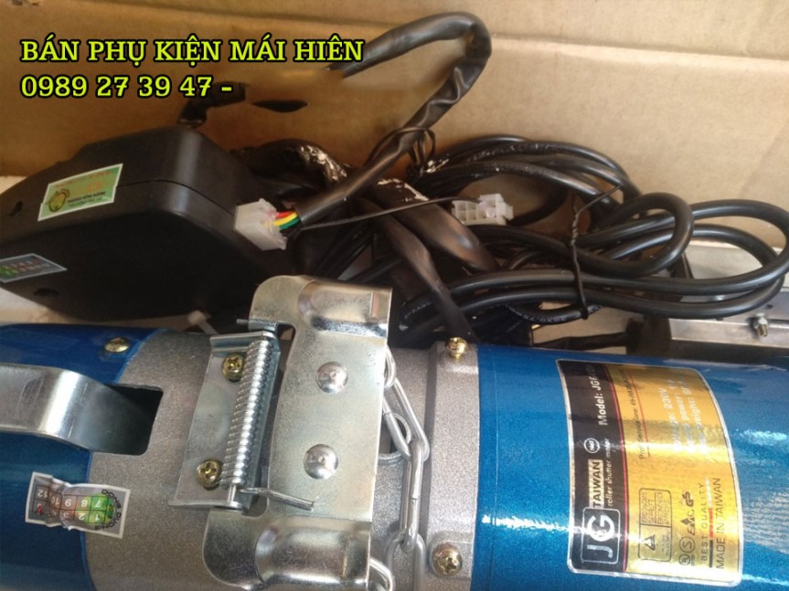 Cung cấp motor mái bạt cuốn mái bạt kéo xếp di động chính hãng Giá&nbsp;Rẻ